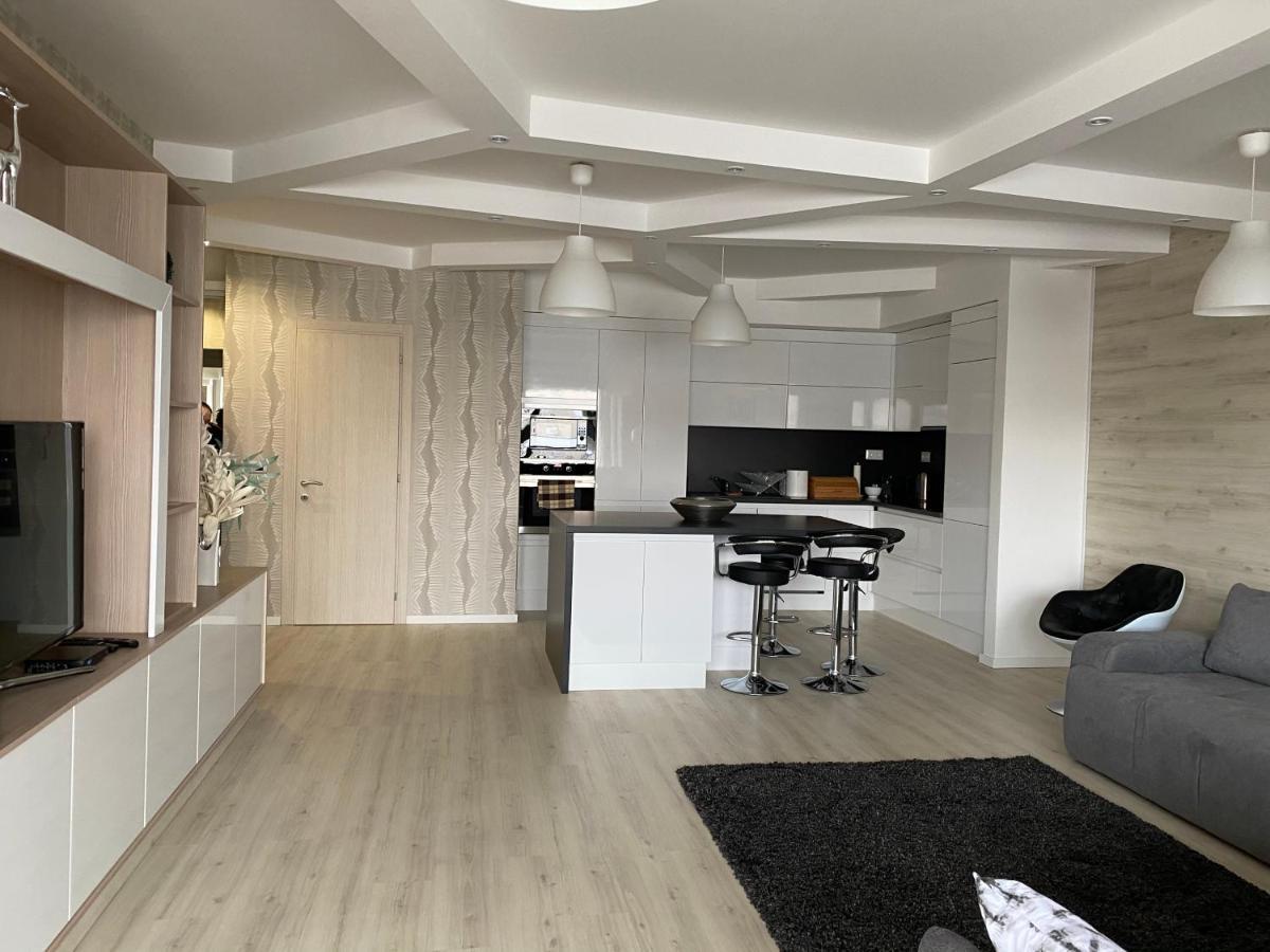 Parizsi Udvar I. Apartment Debrecen Exteriör bild